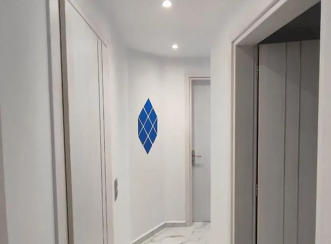 Daire Infinity Blue *