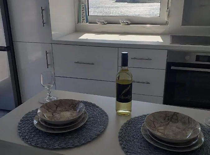 Infinity Blue Daire *