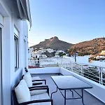 Apartment Infinity Blue Panteli