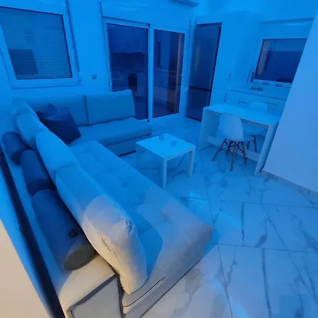 Apartment Infinity Blue