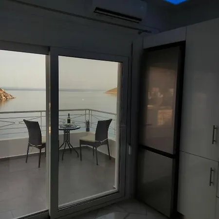 Infinity Blue Apartment Panteli