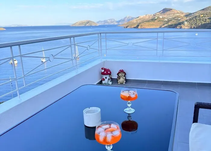 Apartment Infinity Blue